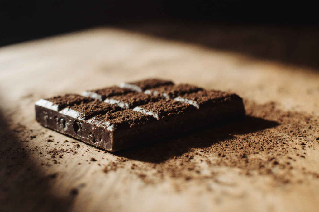 Чёрный шоколад, текстура